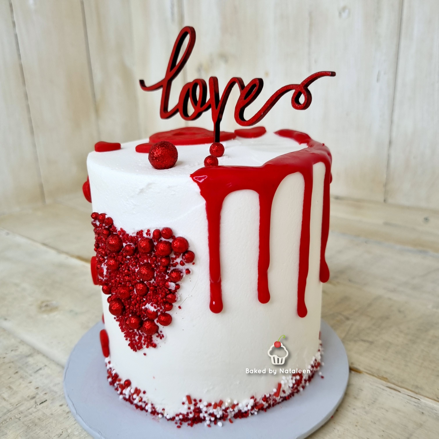 Glitter Valentines Heart Cake - Image 2