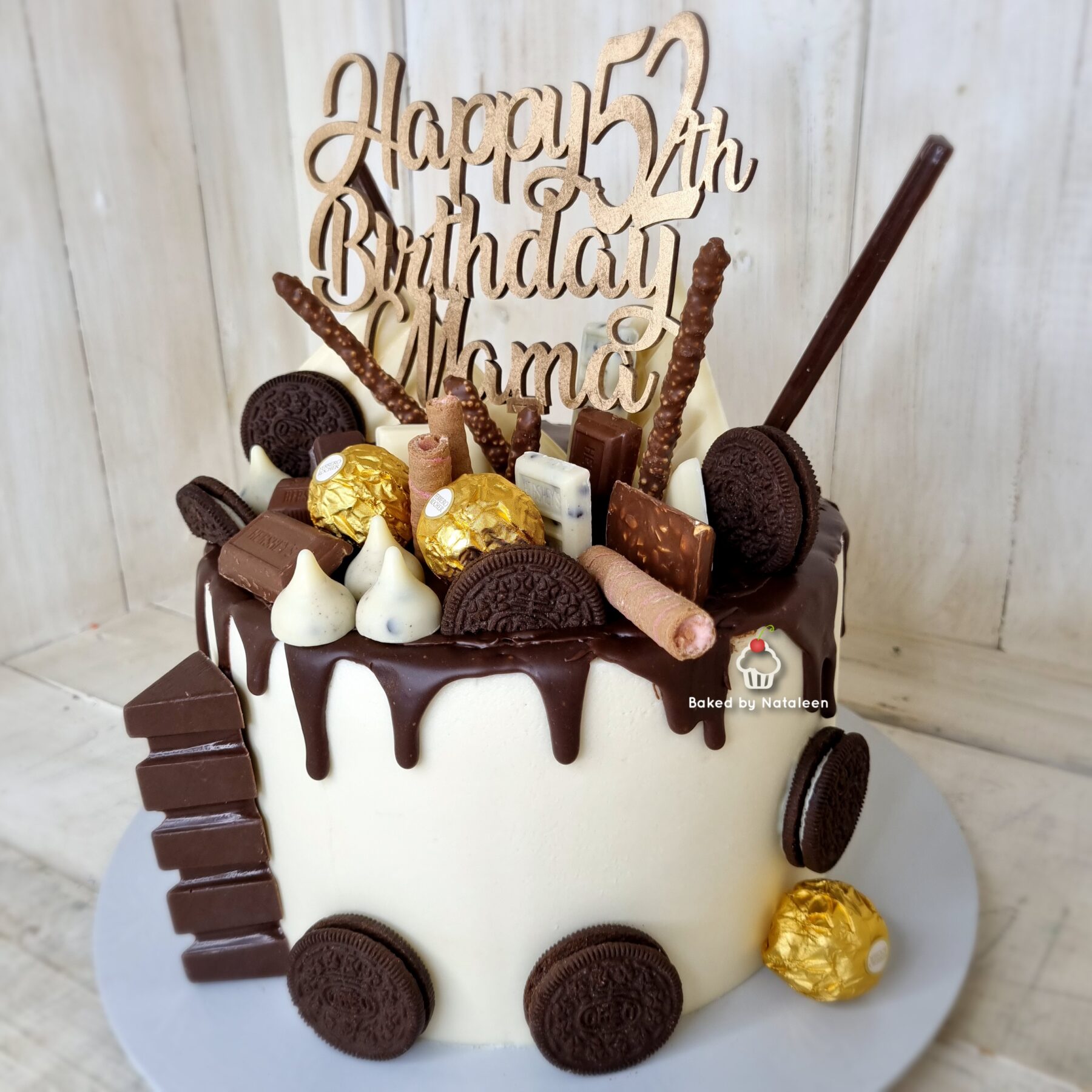 Cookie & Chocolate Drip cake - Image 2