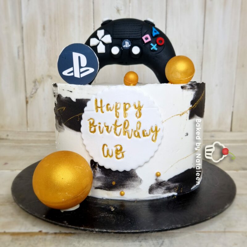 Play Station Birthday Cake (3)
