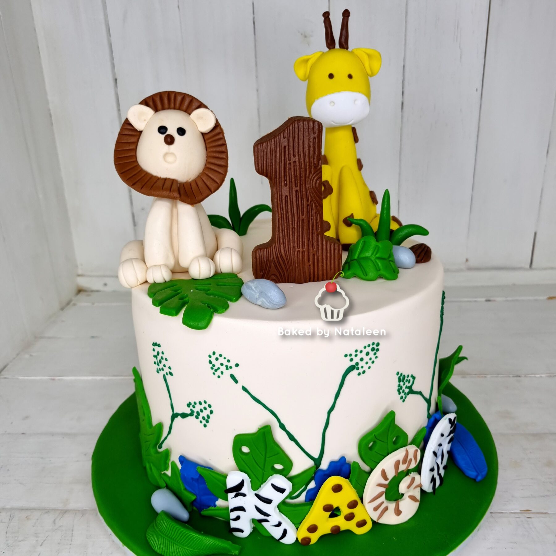 Safari Wild Animal Birthday Cake (6) - Image 2