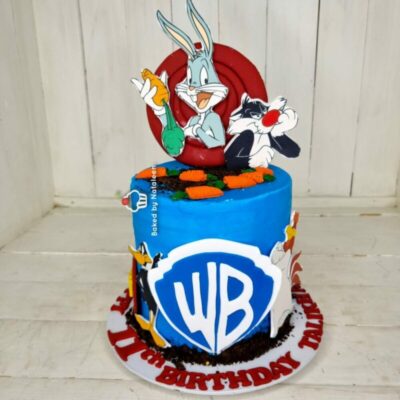 Looney Tunes Birthday Cake