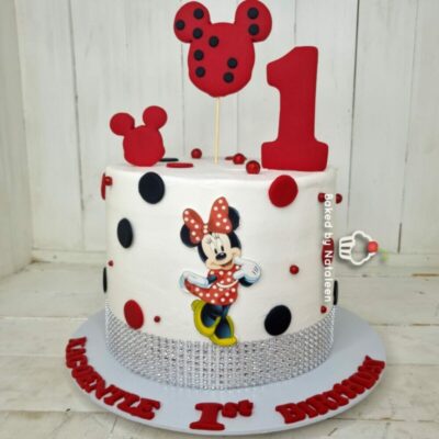 Red Polka Dots Minnie Mouse Cake