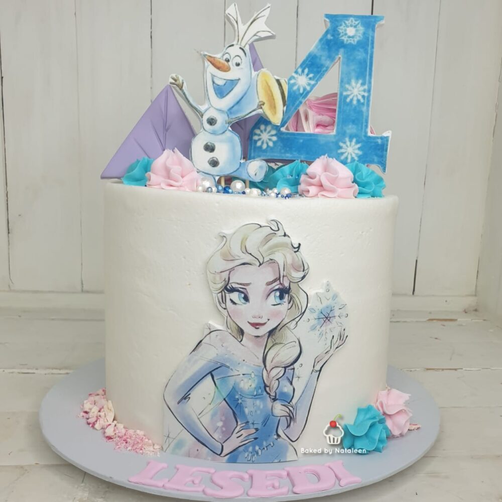 Elsa and Olaf Buttercream Cake