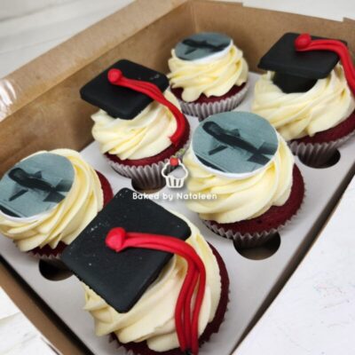 Graduation Custom Cupcakes