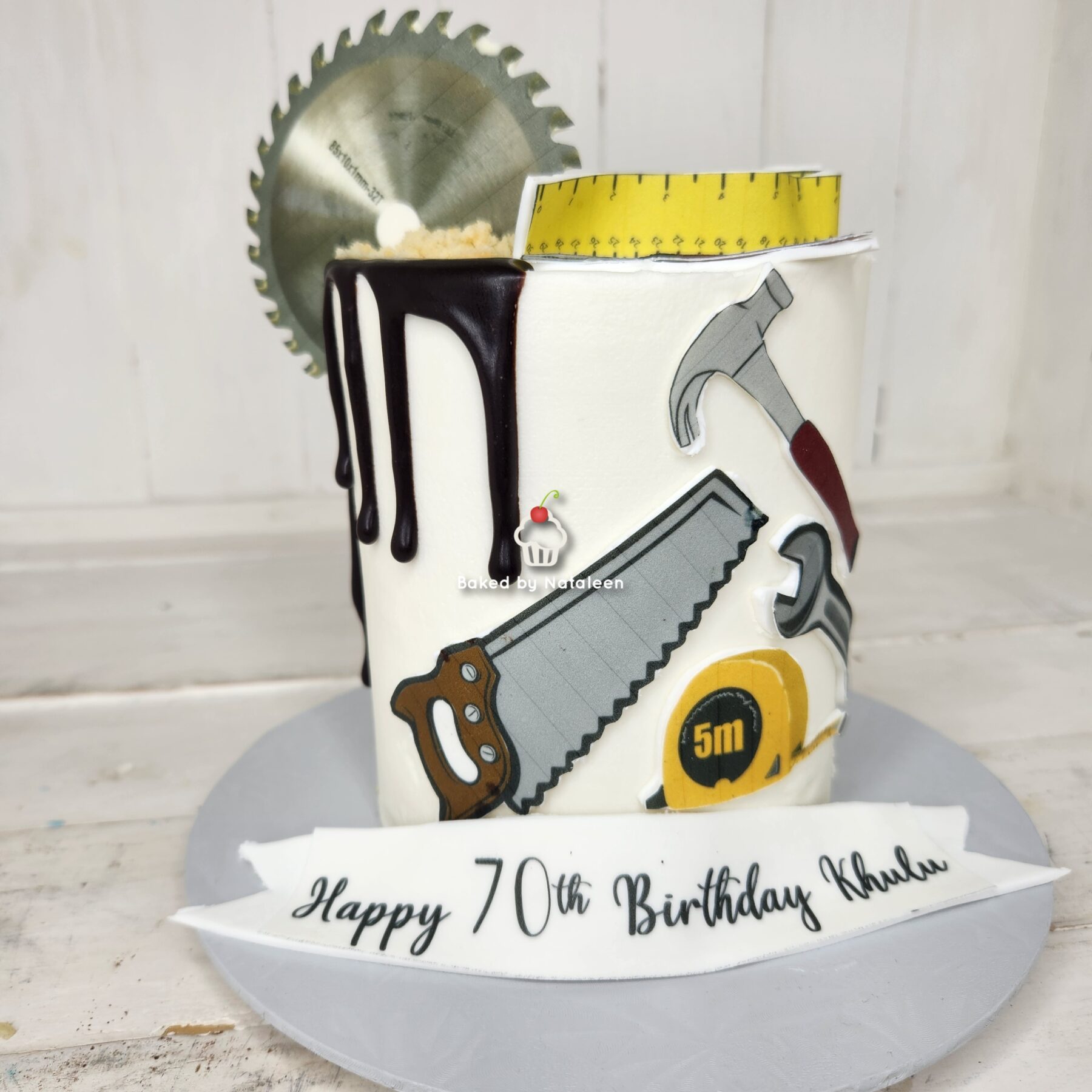 Handyman Buttercream Cake - Image 2