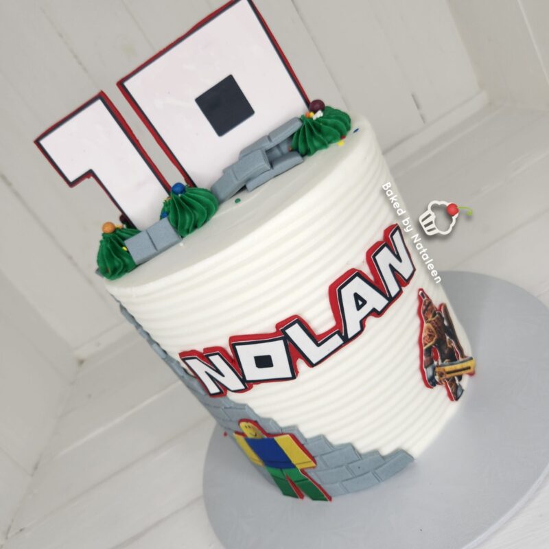 Roblox Themed Birthday Cake - Image 3