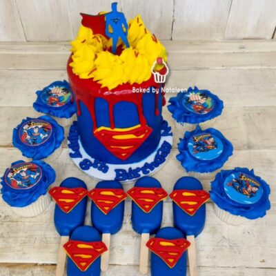 Superman Themed Cupcakes