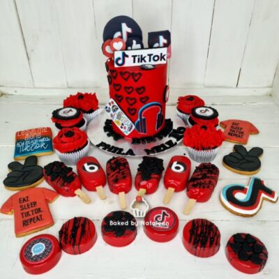 TikTok Themed Birthday Cupcakes