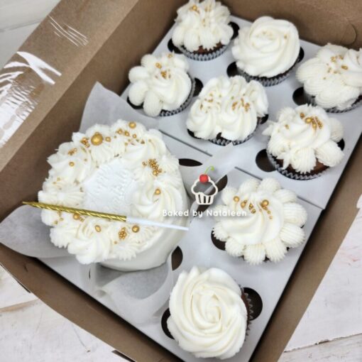 Elegant White And Gold Bento Box