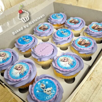 Frozen Enchantment Cupcakes