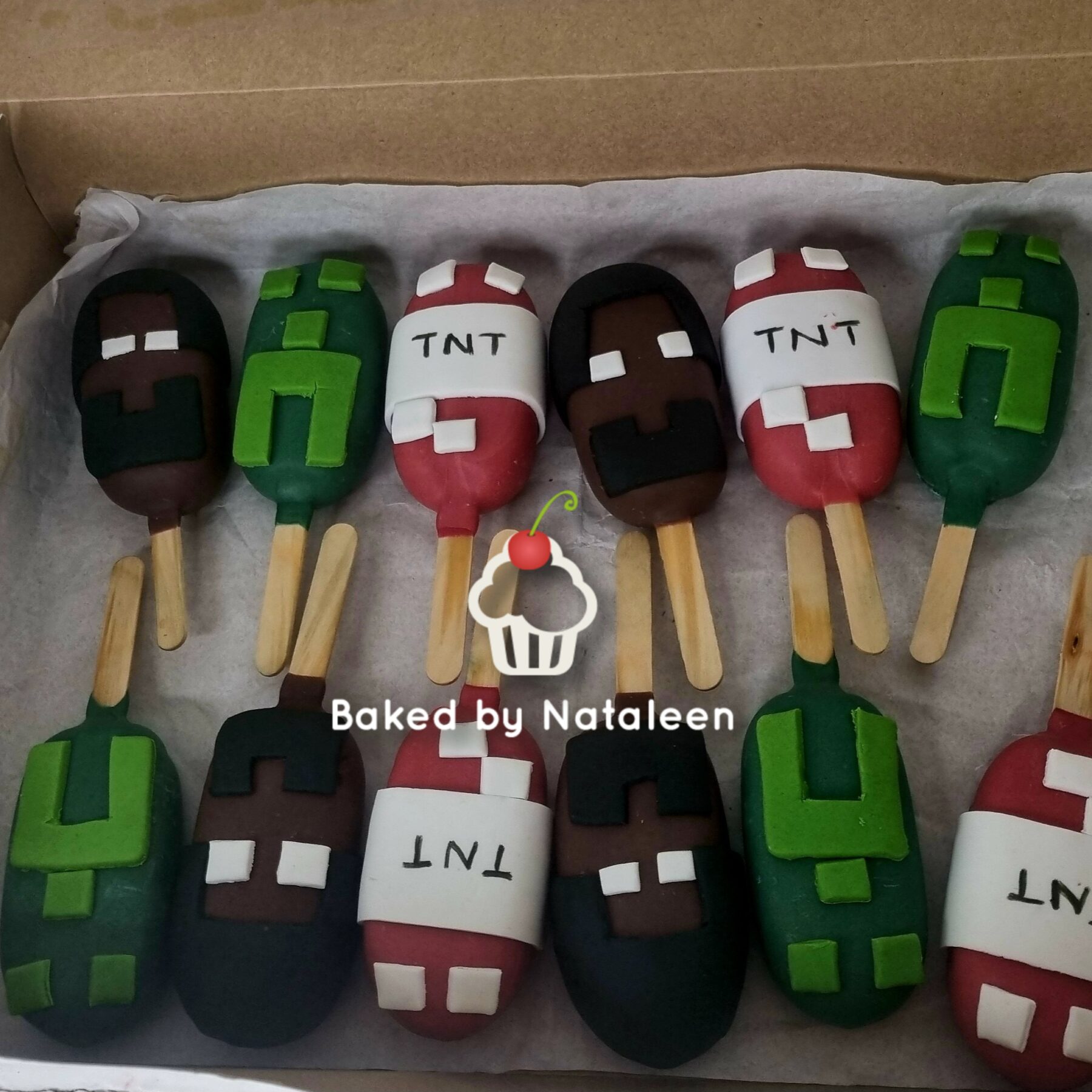 Minecraft Adventure Cakesicles - Image 3