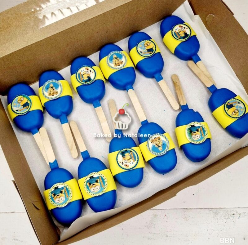 Minion Birthday Party Cakesicles