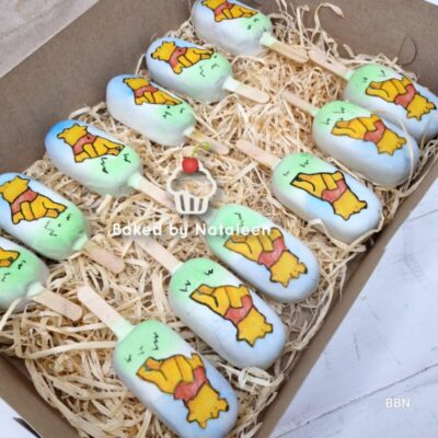 Winnie the Pooh Cakesicles 2