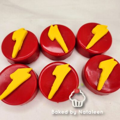 The Flash Themed Dipped Oreos