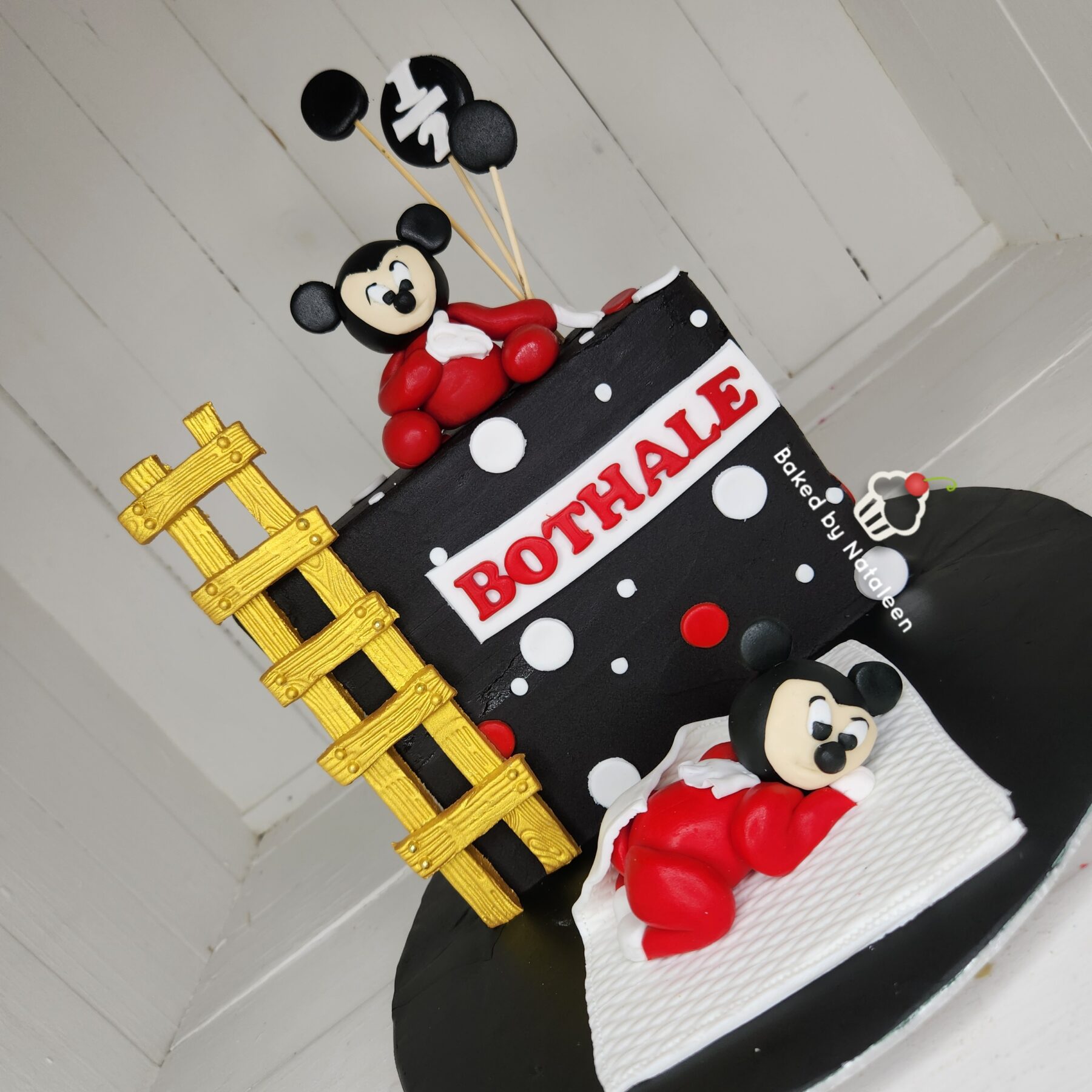 Mickey Halfway To One Cake - Image 2