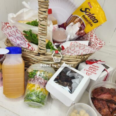 Gourmet Picnic Basket