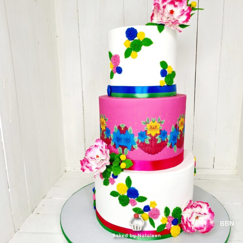 Flowery 3 Tier Traditional Wedding Cake - Image 3