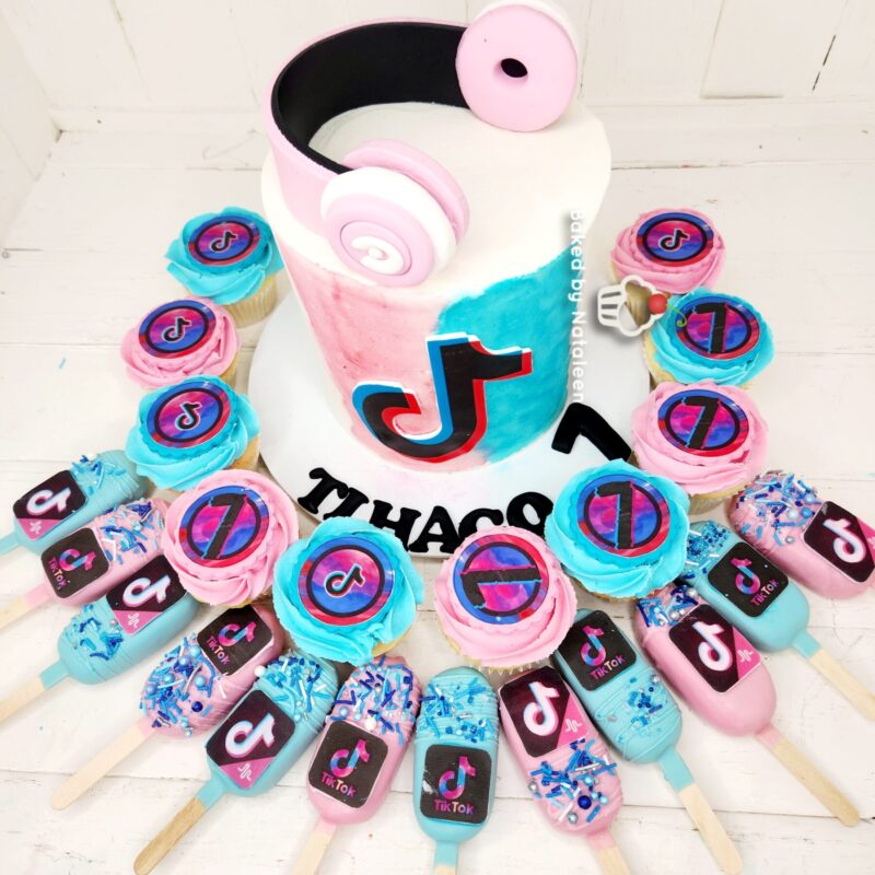 Pink And Blue TikTok Cake Combo