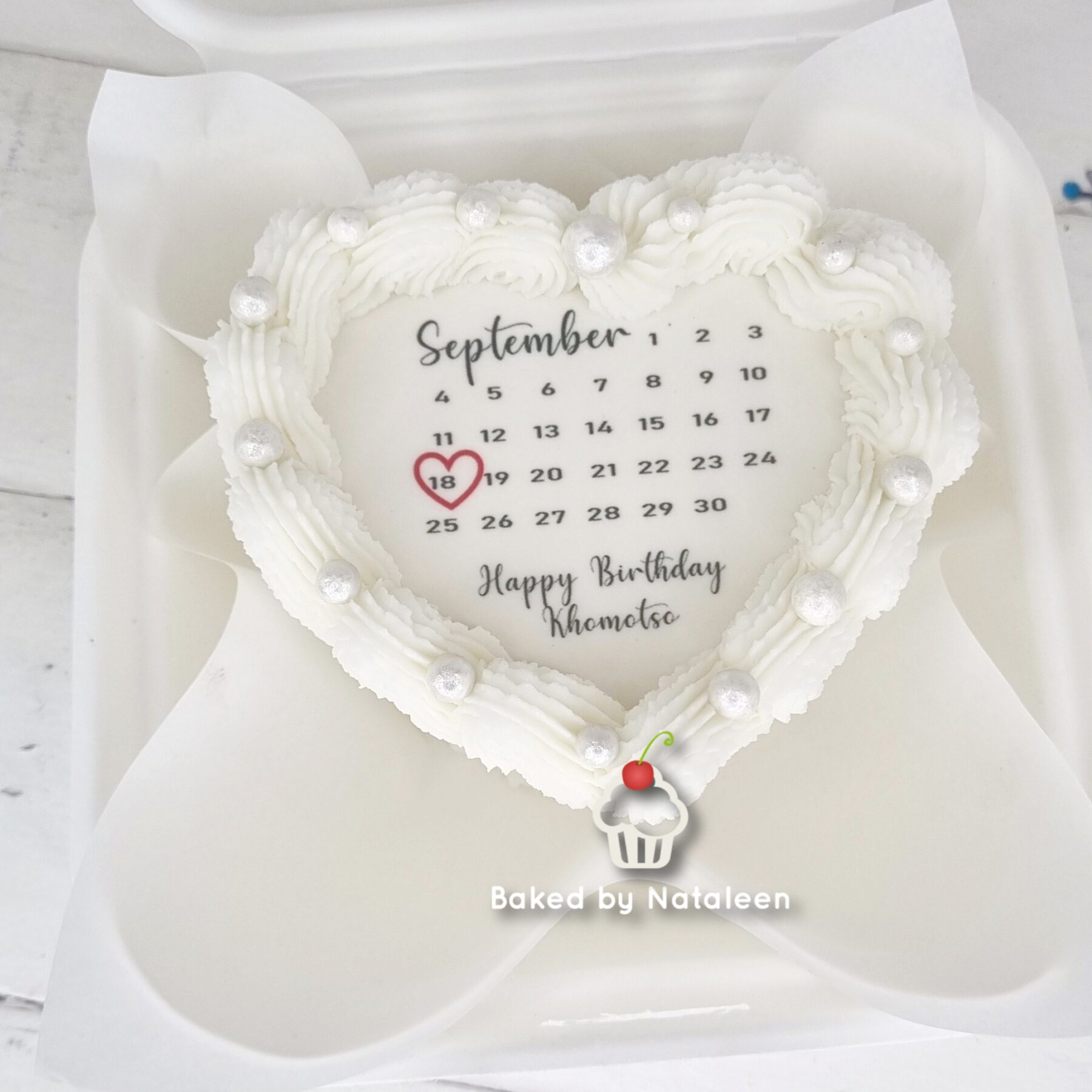 Heart Bento Lunchbox Calendar Cake - Image 2