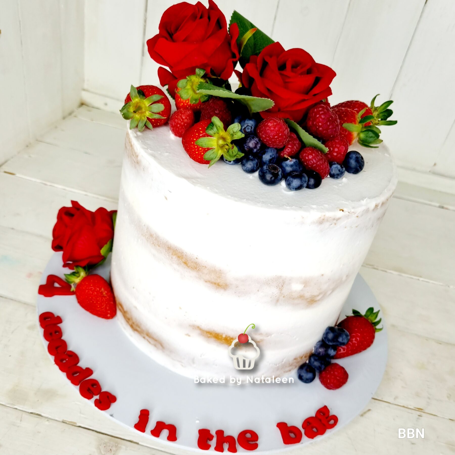 Semi-naked Cake with Seasonal Fruit - Image 2