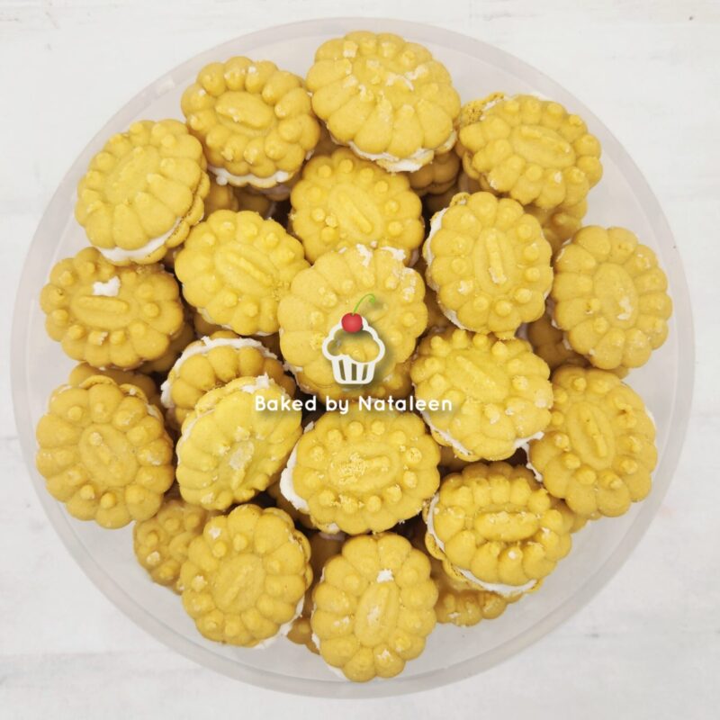 1 kg Custard Sandwich Cookies - Image 2