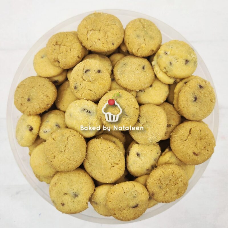 1 kg Chocolate Chip Cookies - Image 2