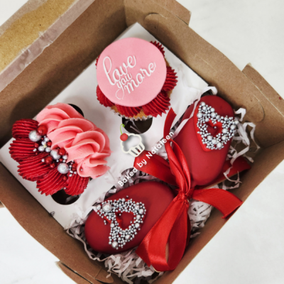 Valentines Cakesicle and Cupcake Box