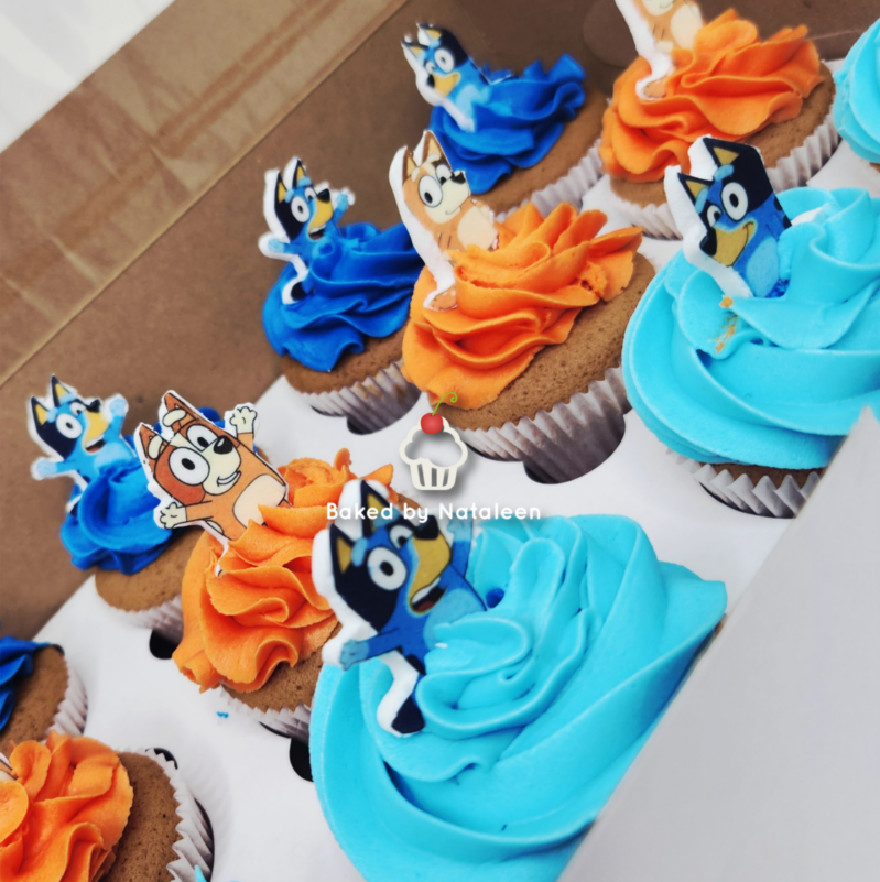 Bluey Orange and Blue Party Cupcakes - Image 2