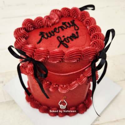 Wine Red Twenty Fine Vintage Heart Cake