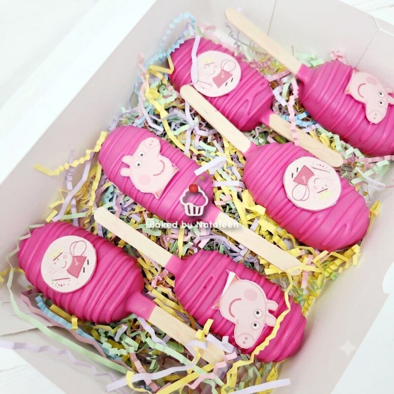 Peppa Pig Themed Cakesicles 2