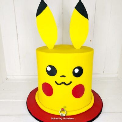 Pokémon Pikachu Fondant Cake