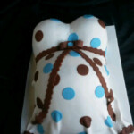 Baby shower pregnant belly cake